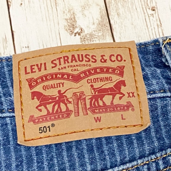 Levi’s 501 Vertical Stripes Cutoff Denim Shorts 31 - Picture 13 of 14